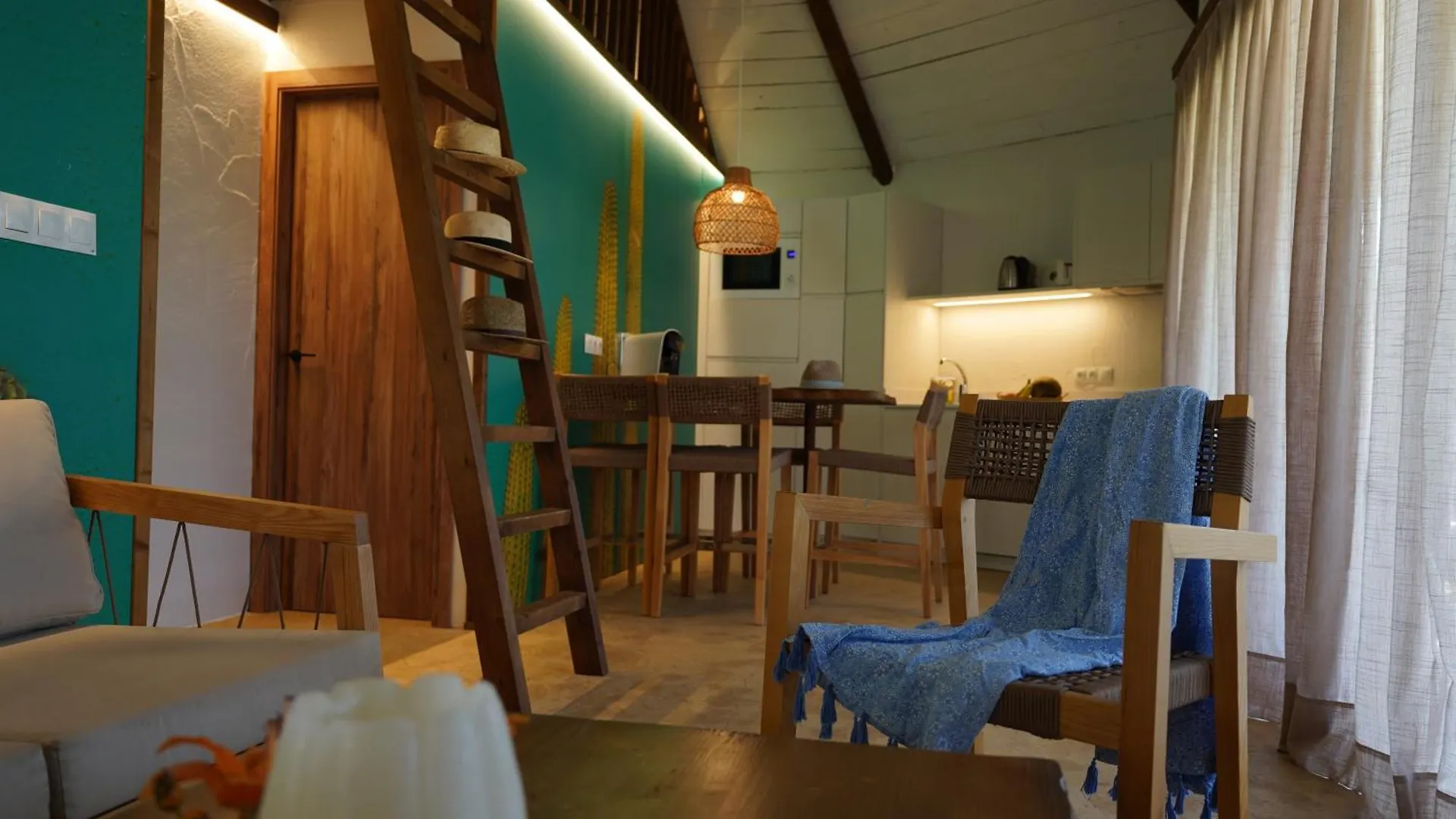 El Delfin Verde Resorts - Платья-де-Аро Кемпинг