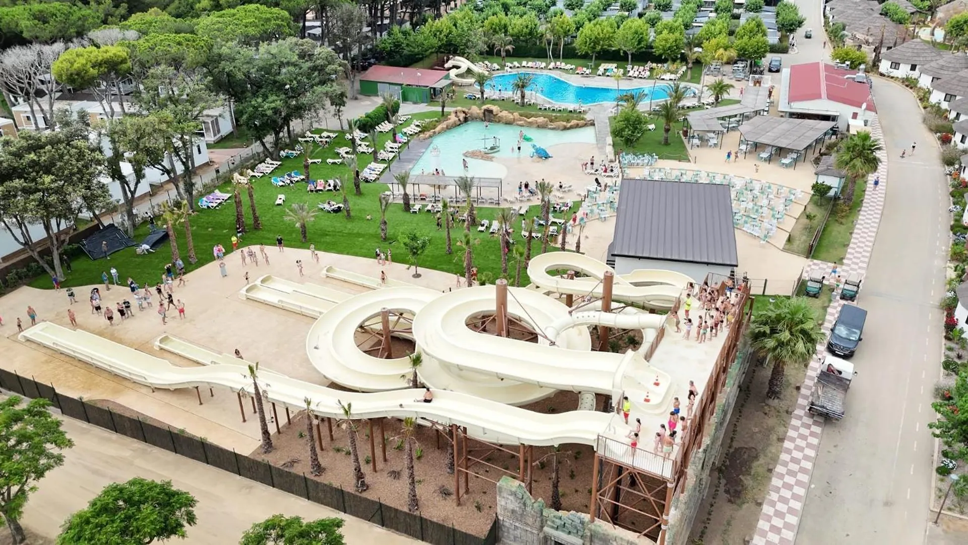 El Delfin Verde Resorts - Платья-де-Аро